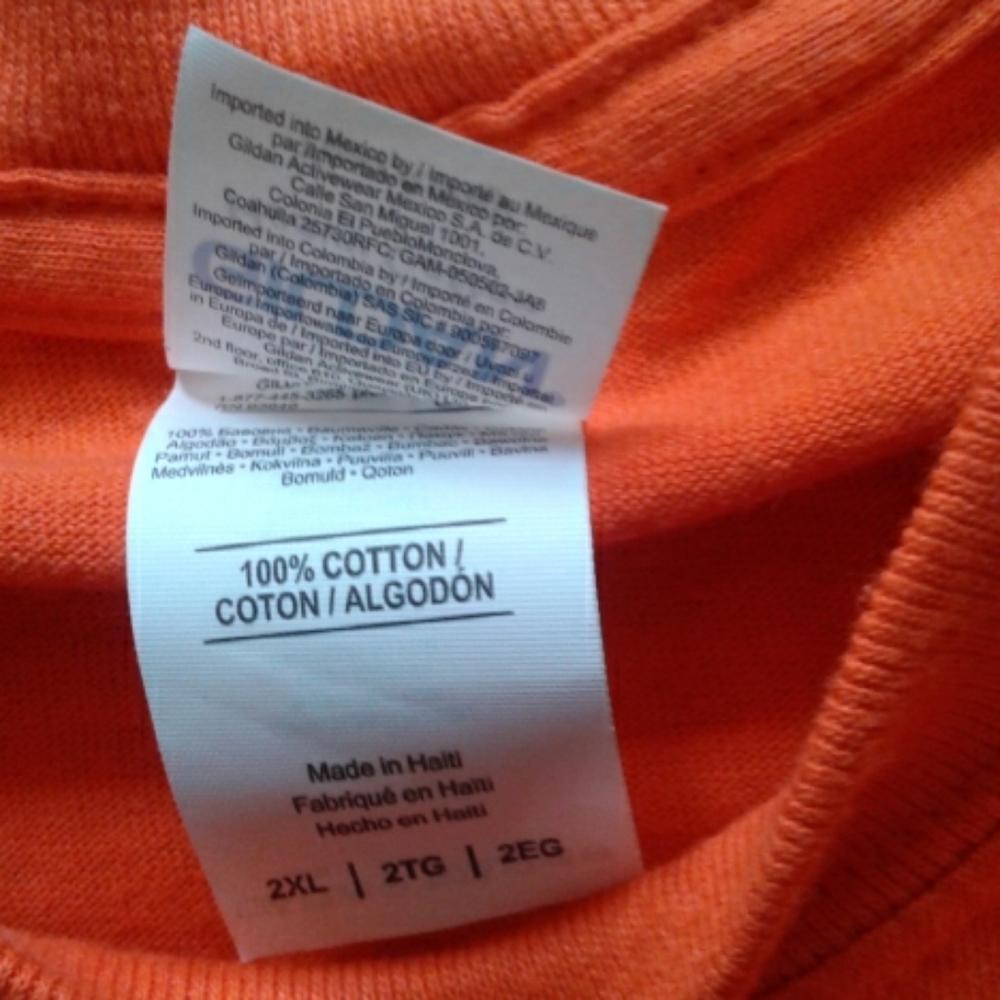 T-shirt - Picture 3 of 3